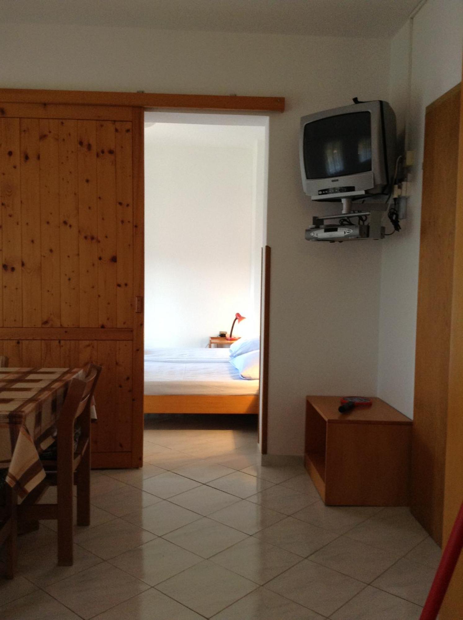 The Blue House Apartment Vinkuran Room photo